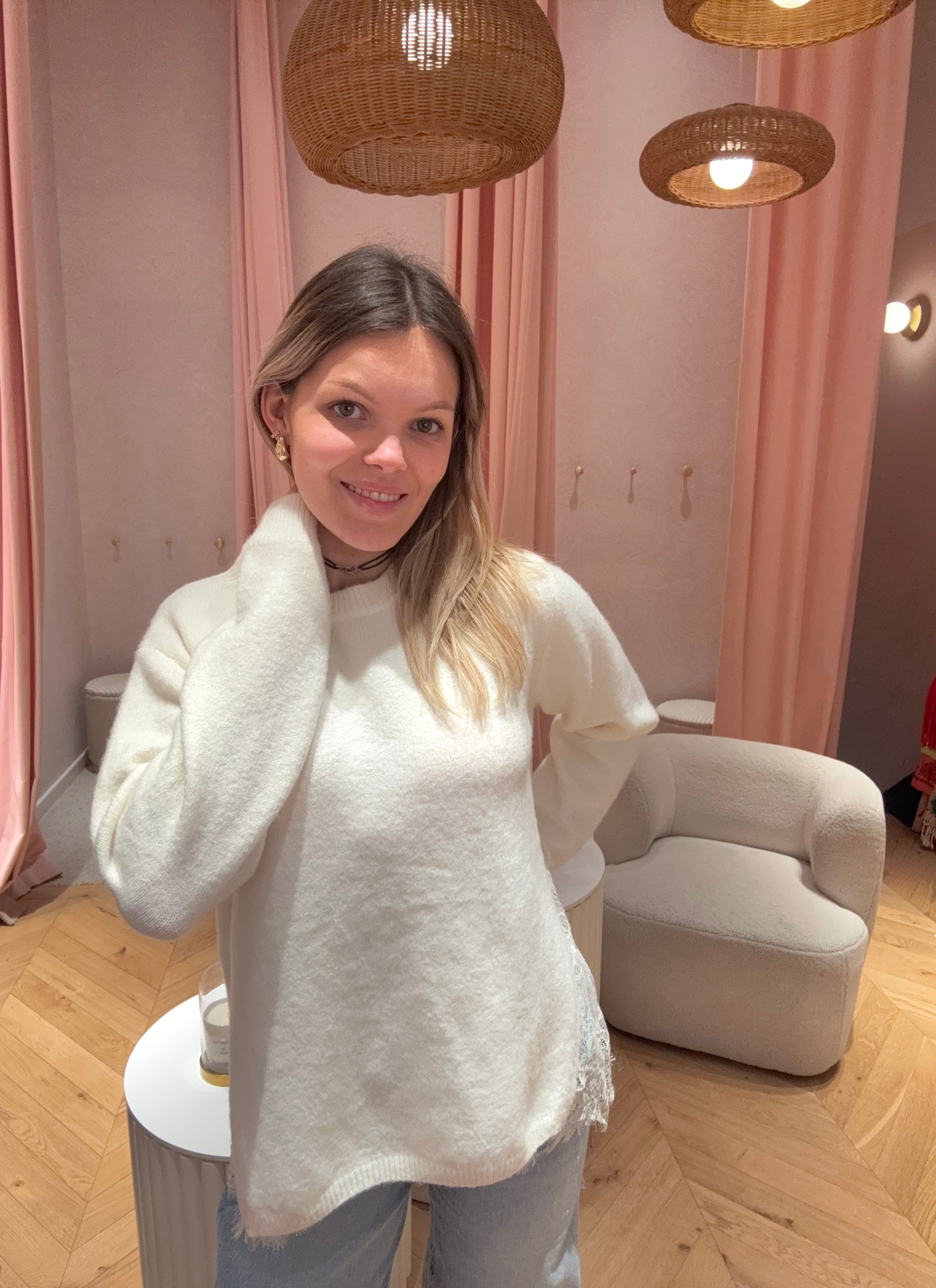 PULL DENTELLE