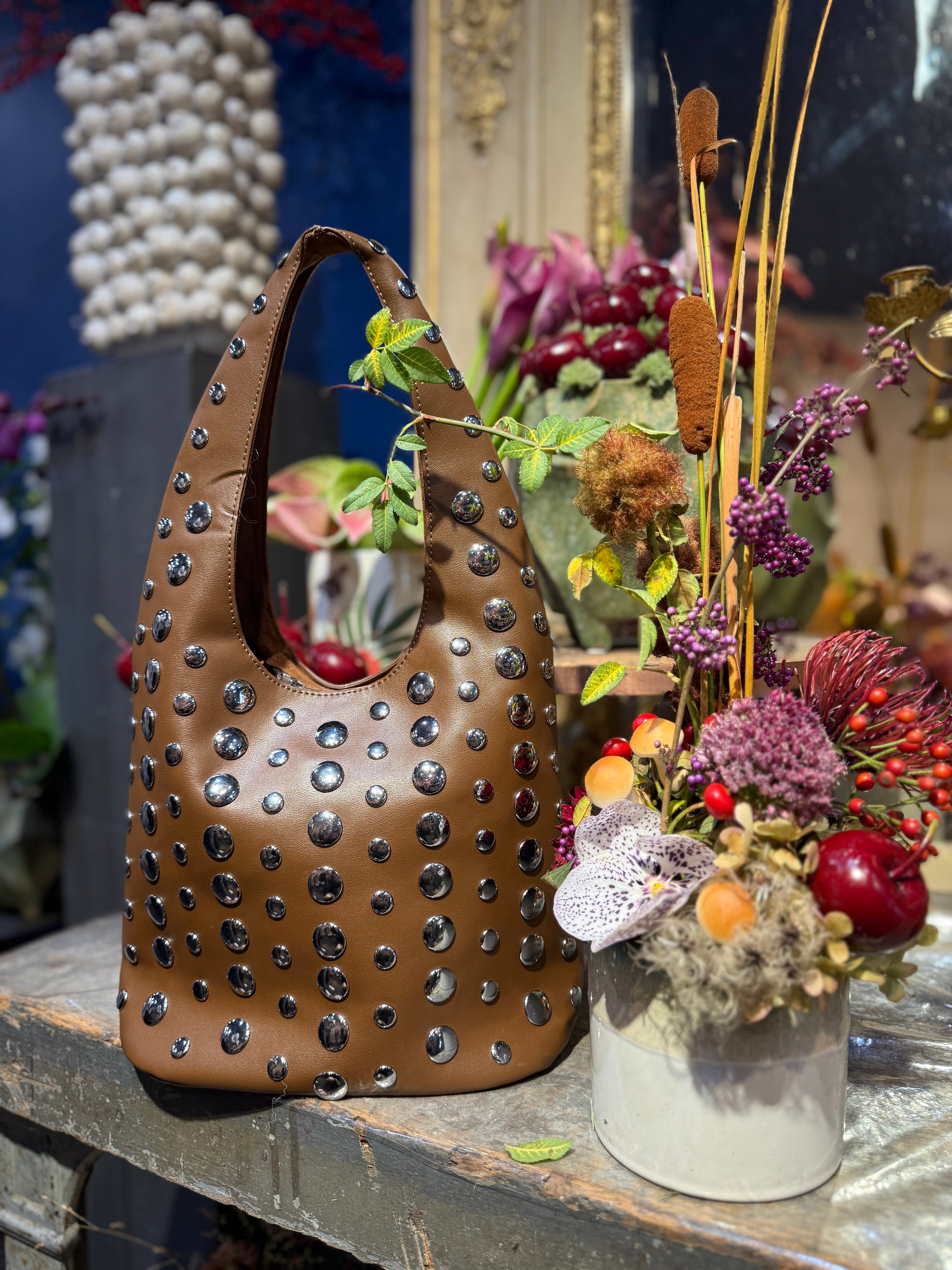 Sac en simili cuir clouté