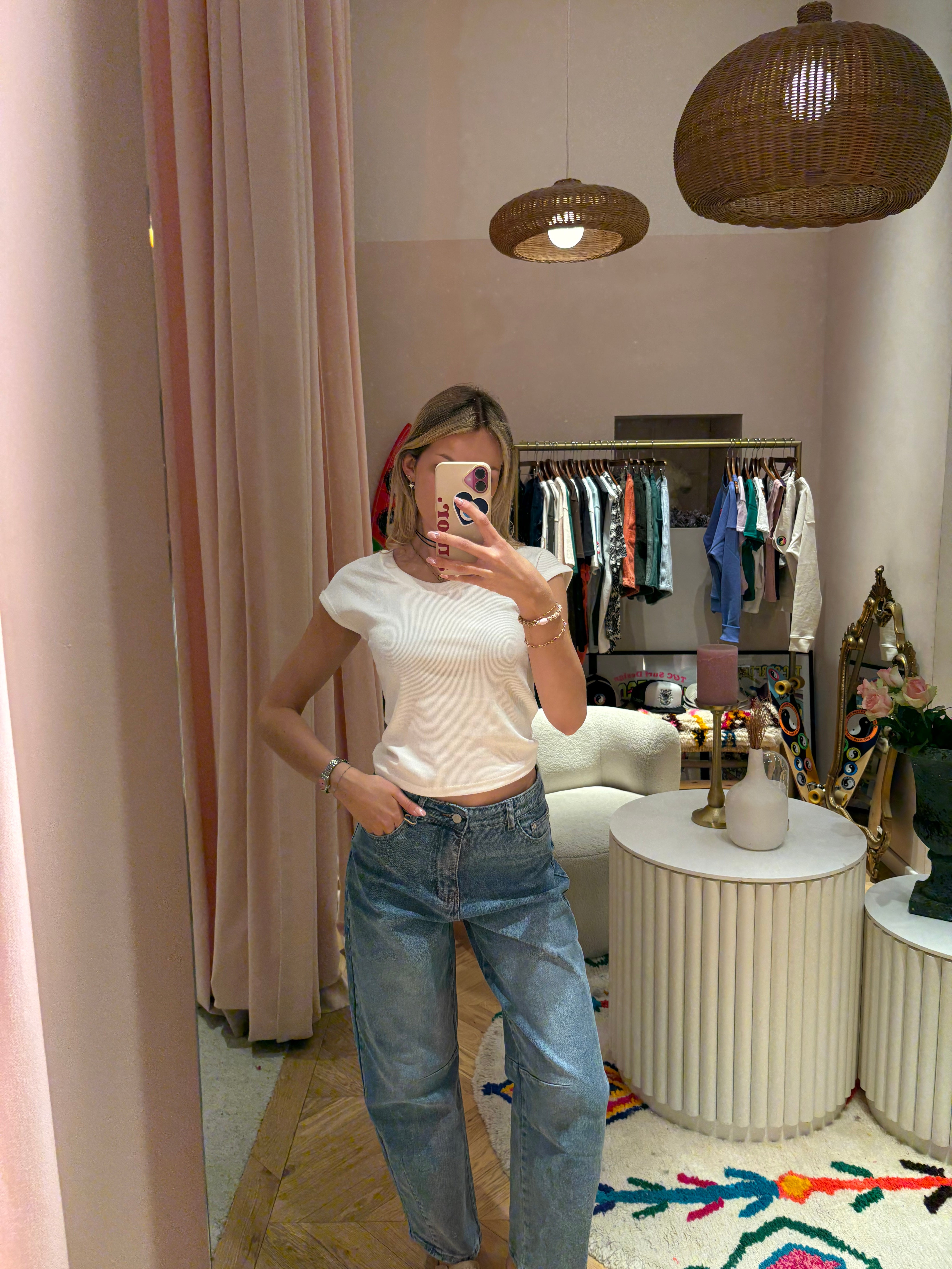 T-SHIRT CARLA