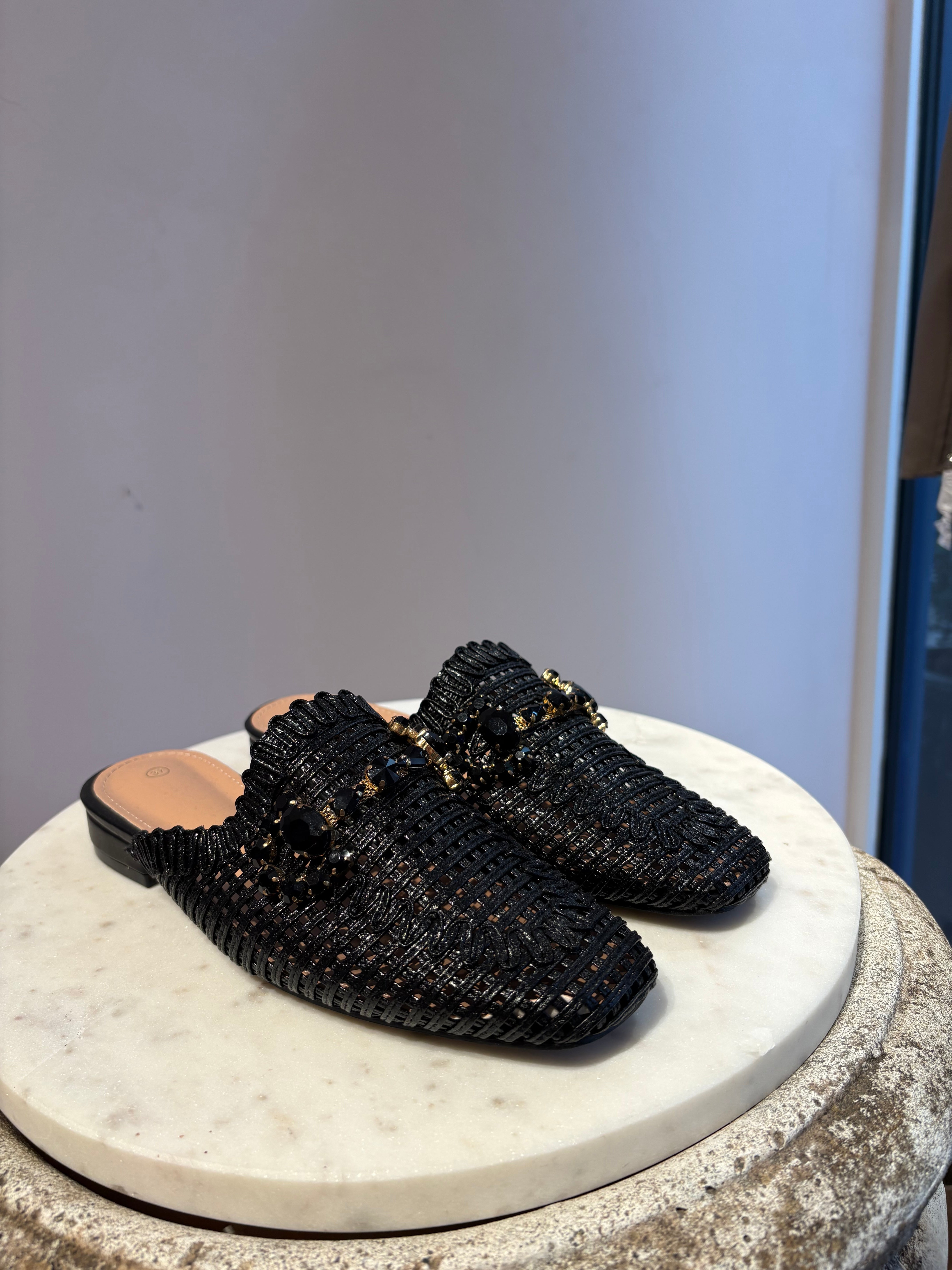 MULES LALA